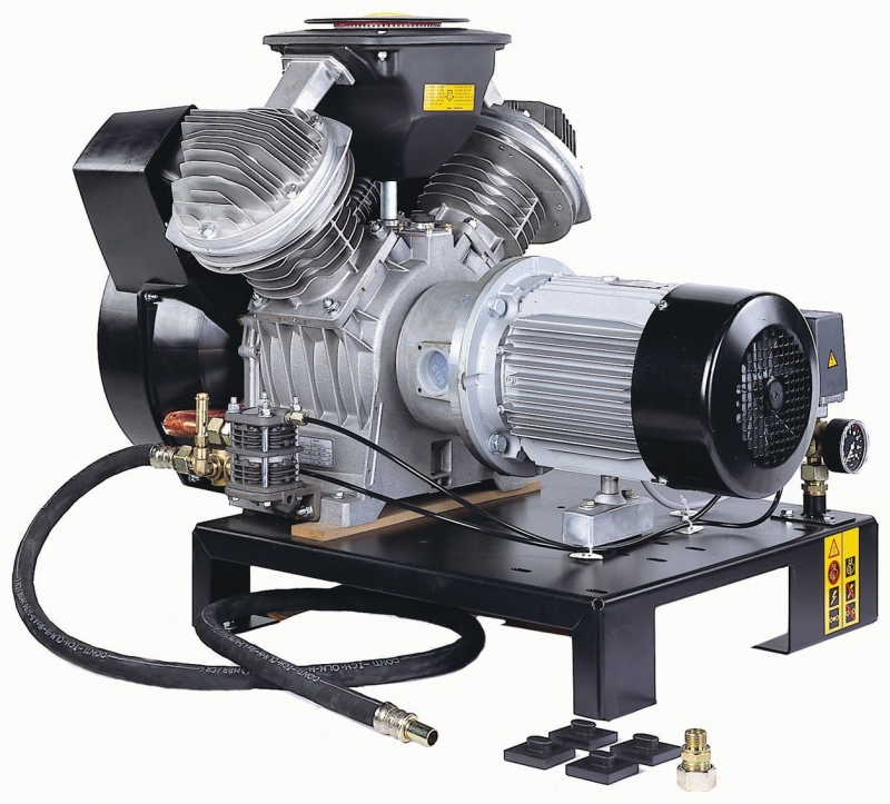 Поршневой компрессор Atlas Copco LT 2-15 (1ph) Pack Unsilenced